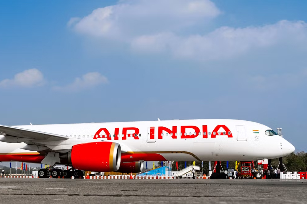 एअर इंडियाचा मोठा निर्णय; अनेक आंतरराष्ट्रीय फ्लाइट्स बंद, कोणते मार्ग प्रभावित होणार?
